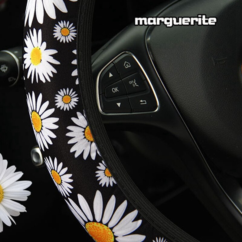 Cute Daisy Flower Knitted Steering Wheel Cover – Universal Car Interior Accessory